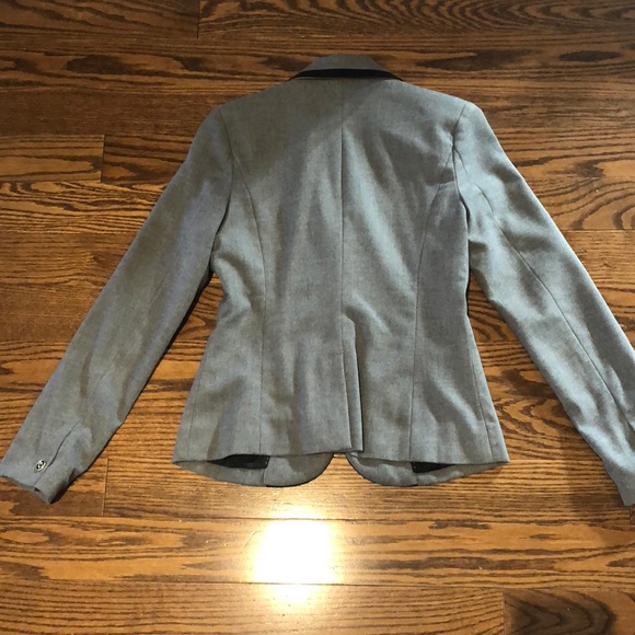 Merona grey blazer in sz 2 - Picture 4 of 8